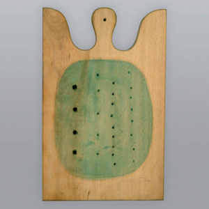 In copertina: Lucio Fontana, Concetto spaziale, Tagliere in legno, tempera, cm 39,4x25,3x3,8